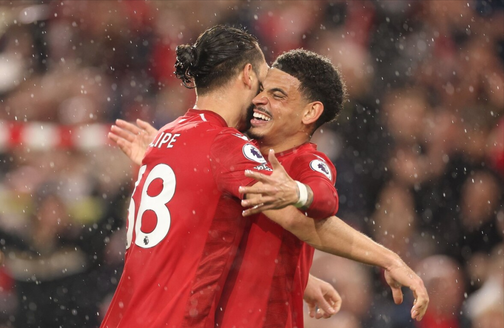  诺丁汉森林新援阿沃尼伊首秀破门，森林队客场爆冷击败布伦特福德